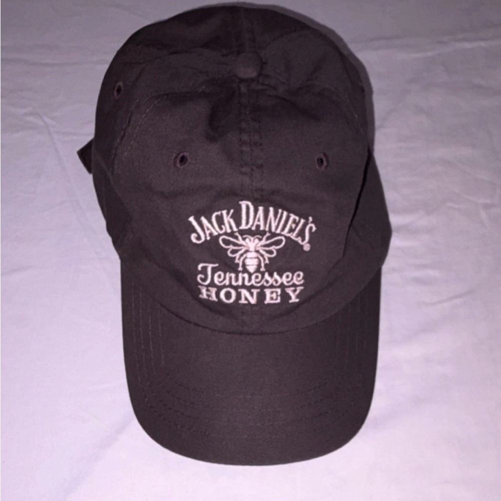 Jack Daniel’s Tennessee Honey Black Distillery Baseball Cap Hat